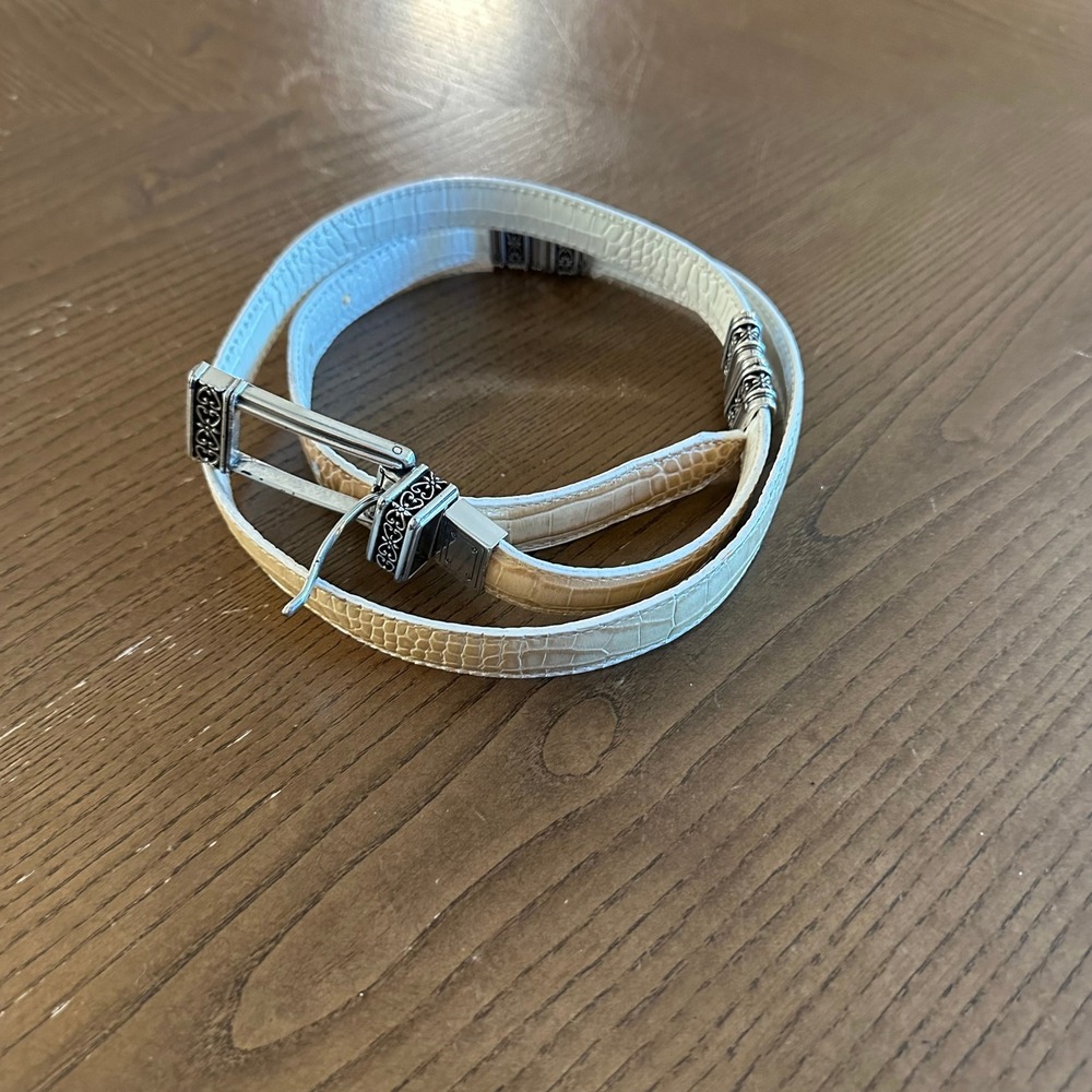Brighton Reversible Croc Embossed Skinny Belt White Tan Silver Hardware Size L